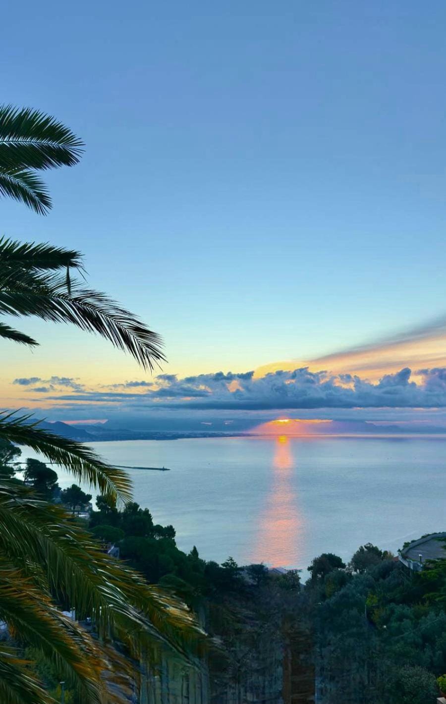 Natural landscape, Balcony/Terrace, Sea view, Sunrise