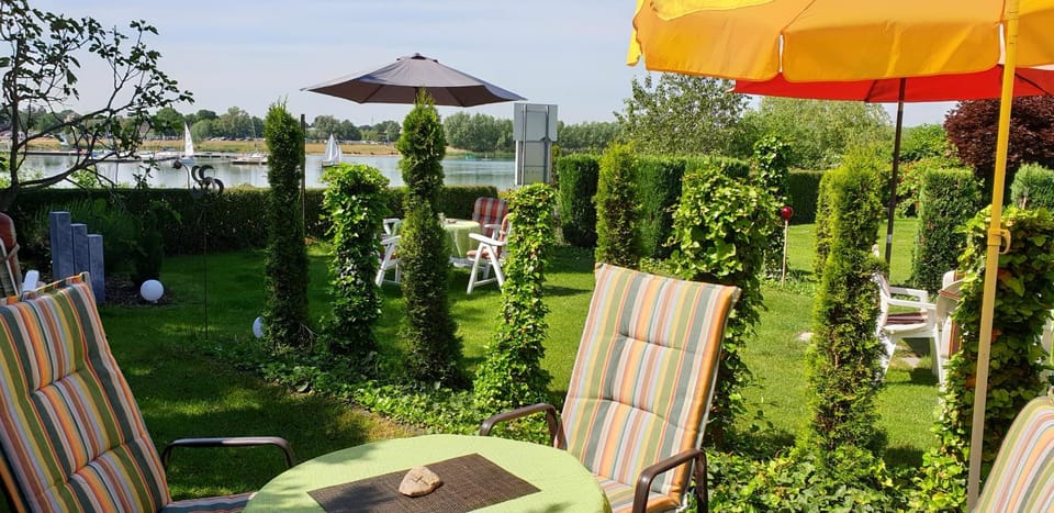 Gästehaus Am See Bed and Breakfast in North Rhine-Westphalia
