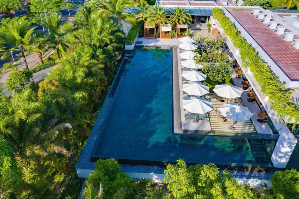 Day, Garden view, Pool view, Swimming pool, sunbed