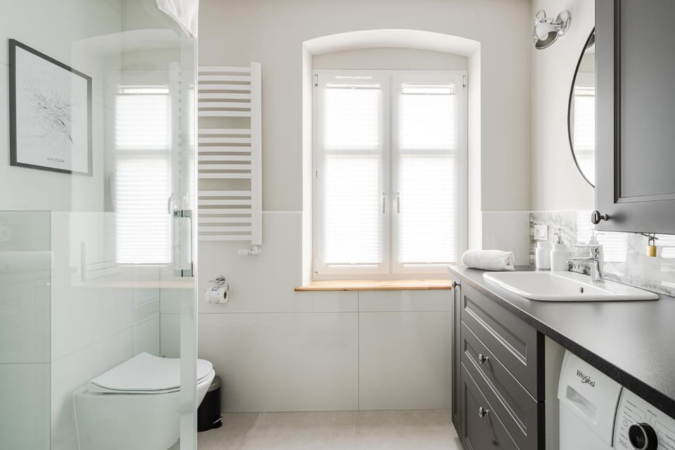 Toilet, Bathroom