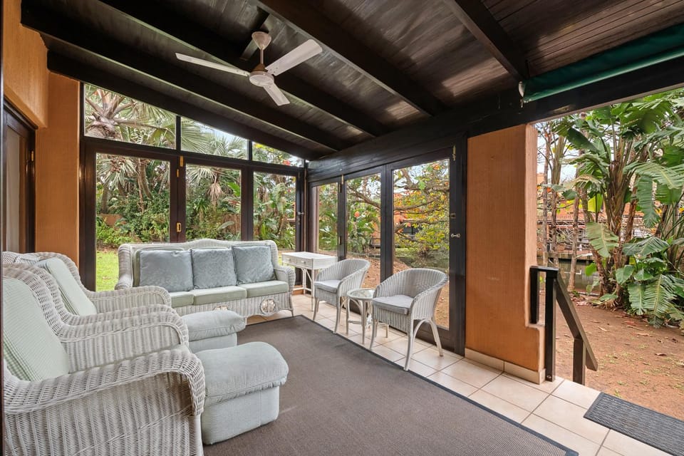 Patio, Seating area
