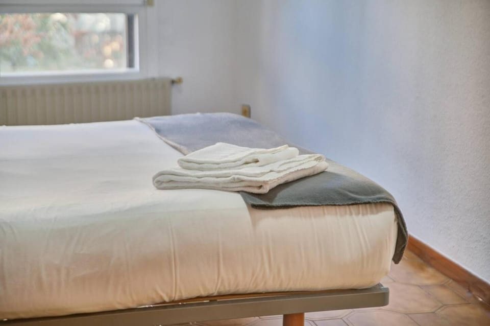 Apartamento Bretón de los Herreros con TERRAZA Apartment in Logrono