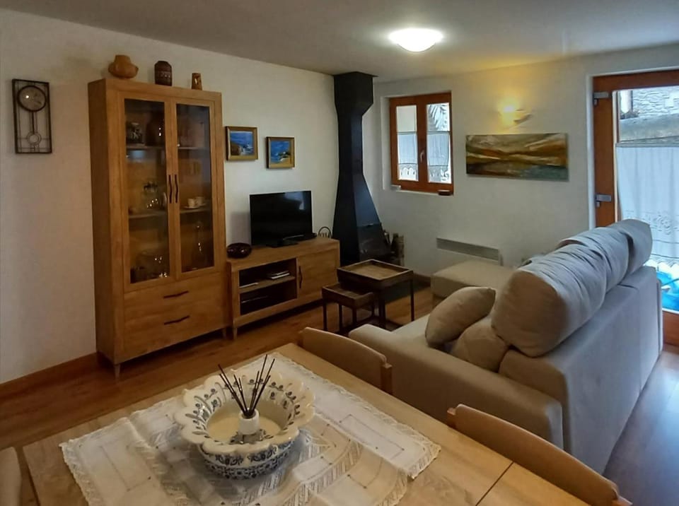 Apartamento Err Apartment in Occitanie