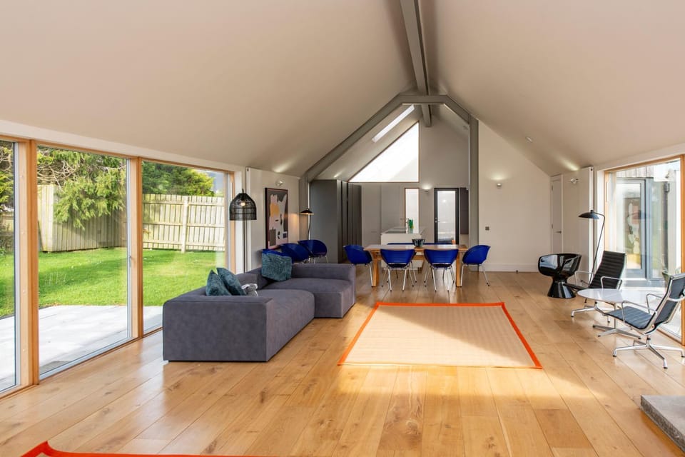 Architect Designed Lodge House in Scotland