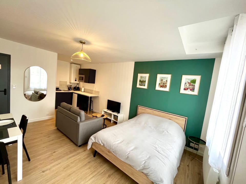 Photo of the whole room