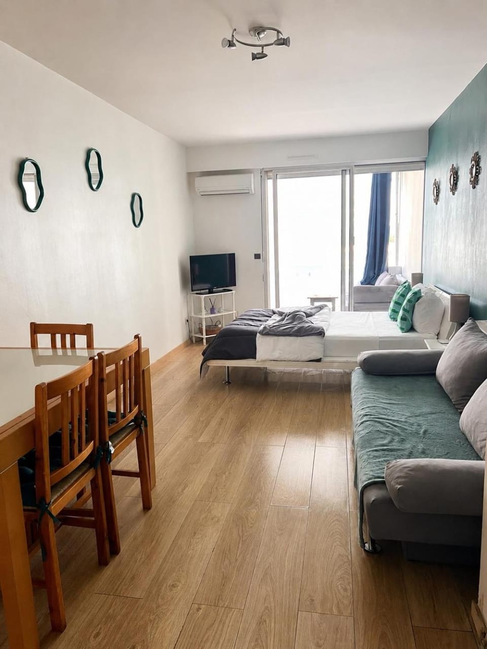 Studio cosy, confort, clim & mer à 3 minutes Apartment in Occitanie