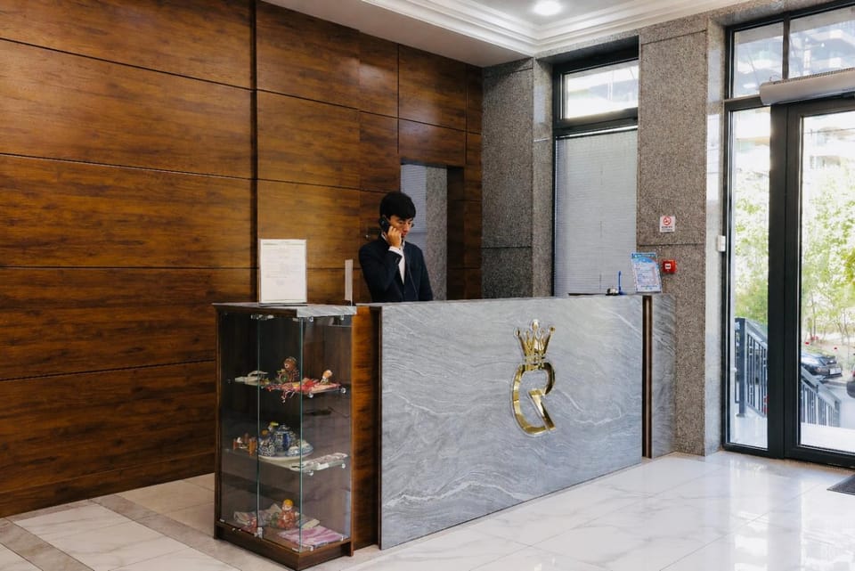 Staff, Lobby or reception
