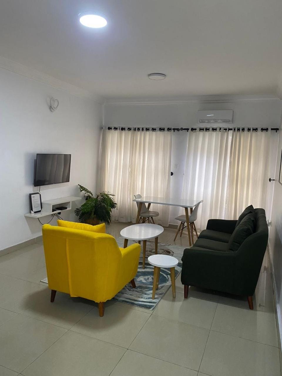 TV and multimedia, Living room, Seating area