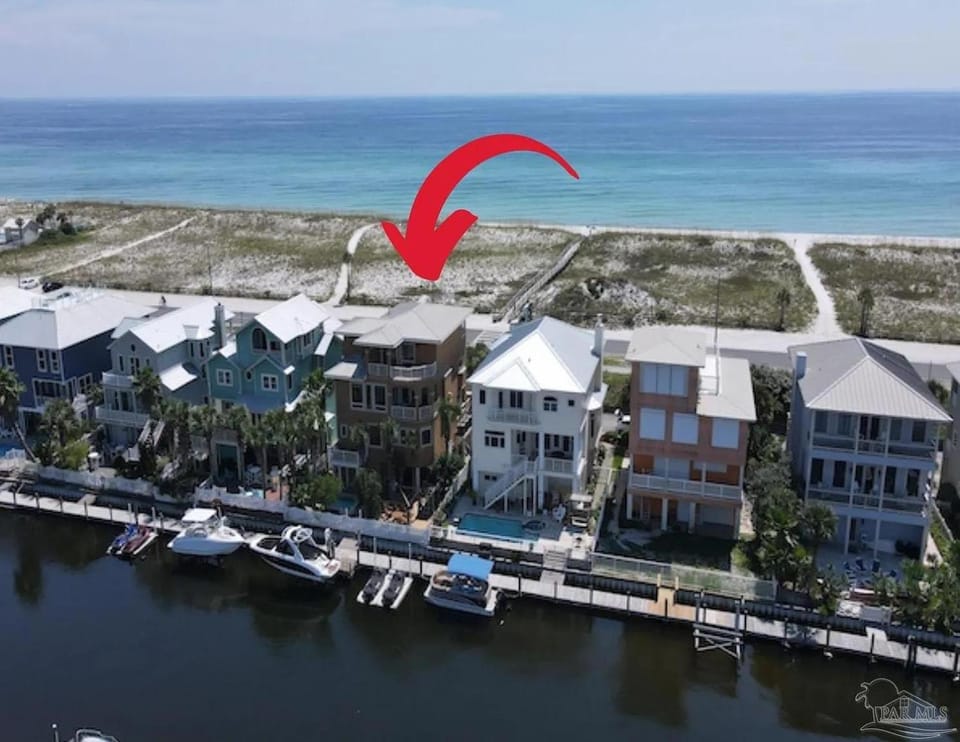 Tequila Sunrise House in Pensacola Beach