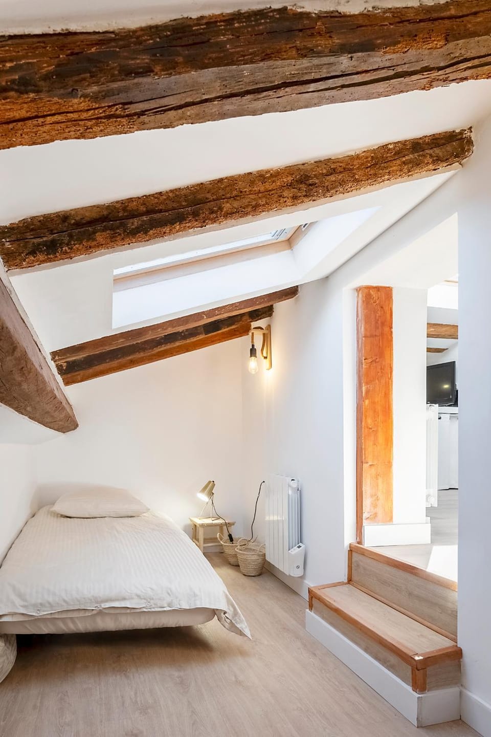 Charmant studio plein centre des couverts, calme et climatisé Apartment in Occitanie