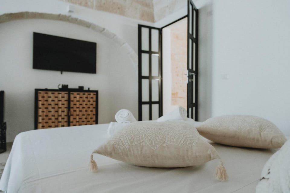 TV and multimedia, Bedroom