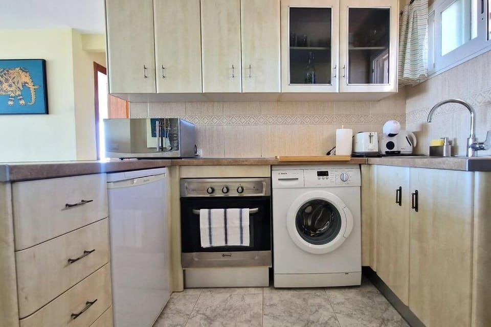 2 Bed - Stunning views Apartment in Benalmadena