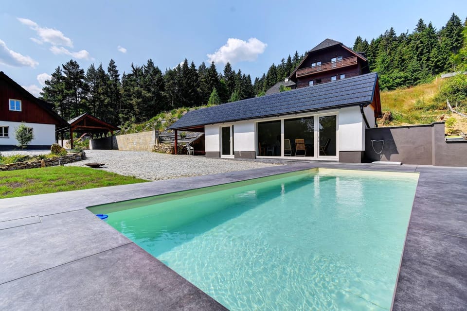 Pool view, Swimming pool