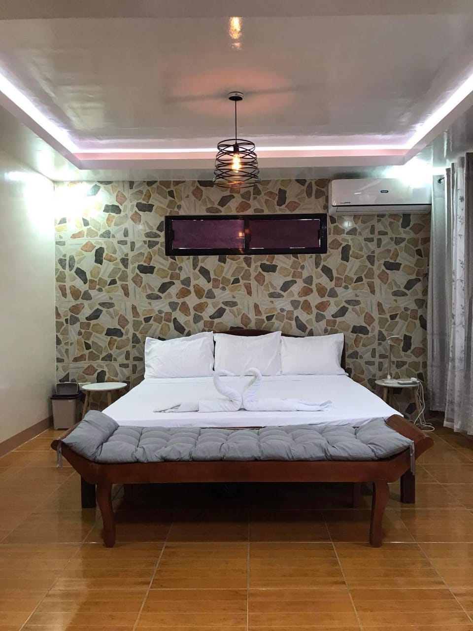 Luxury Penthouse With View&Starlink Apartment in Siargao Island