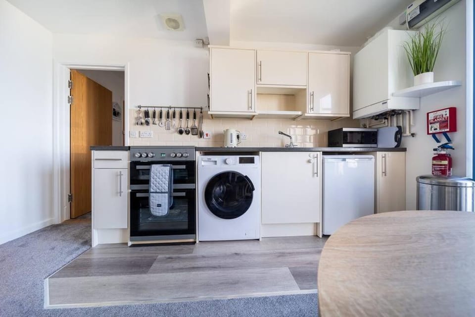 Newquay Sunset & Sea View Apartment in Town Centre Apartment in Newquay
