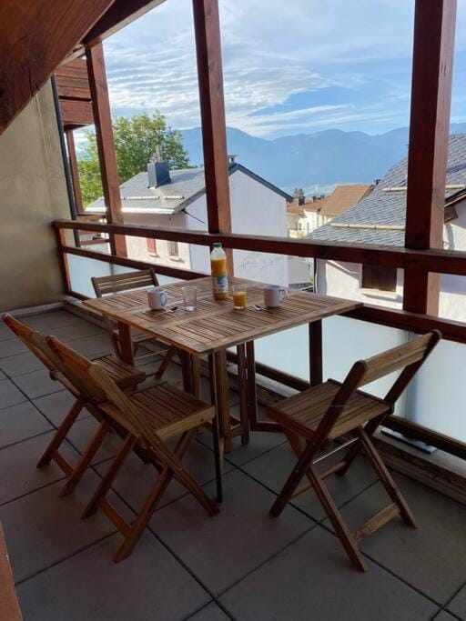 T2 avec vue à 30m des télécabines Cabin in Bolquère
