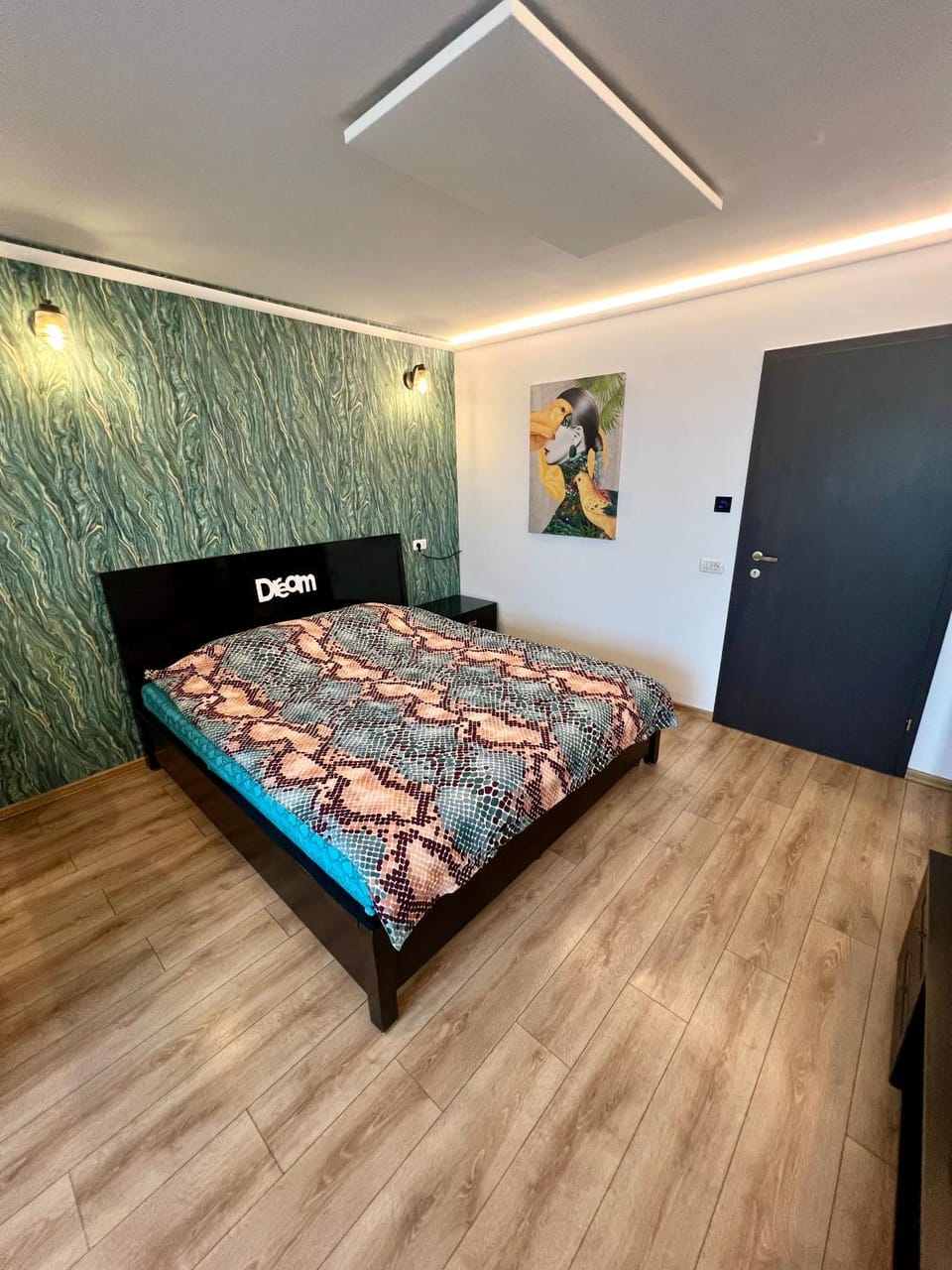 Modern Studio Gara Brasov Wi Fi Self Check in - 2 Venturo Apartment in Brasov