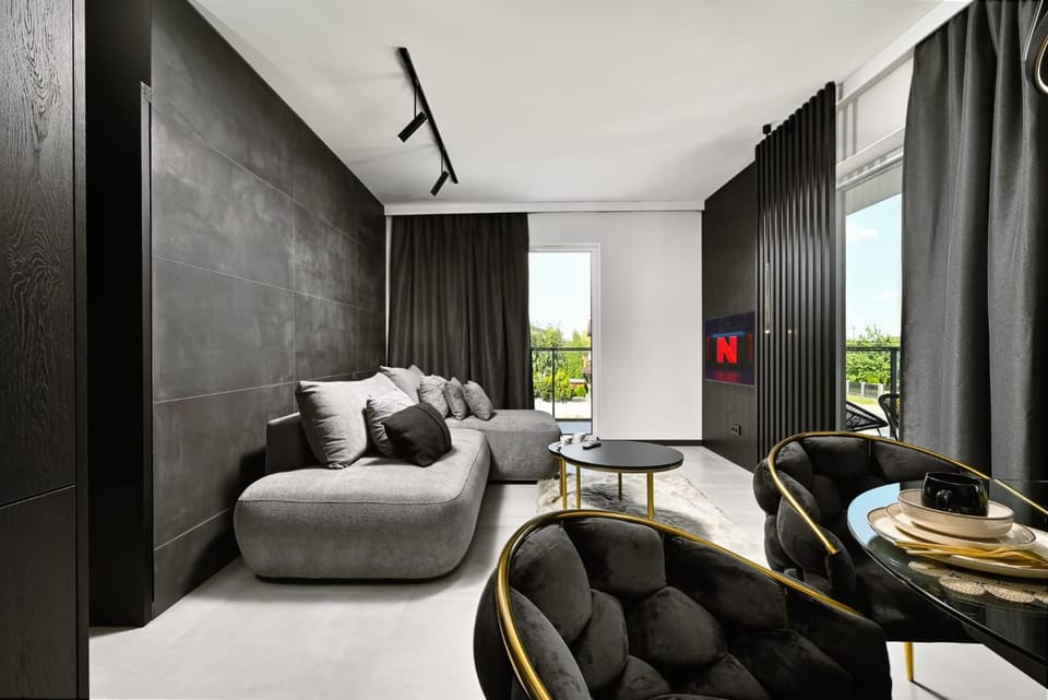 Black&Gold Apartament Apartment in Masovian Voivodeship