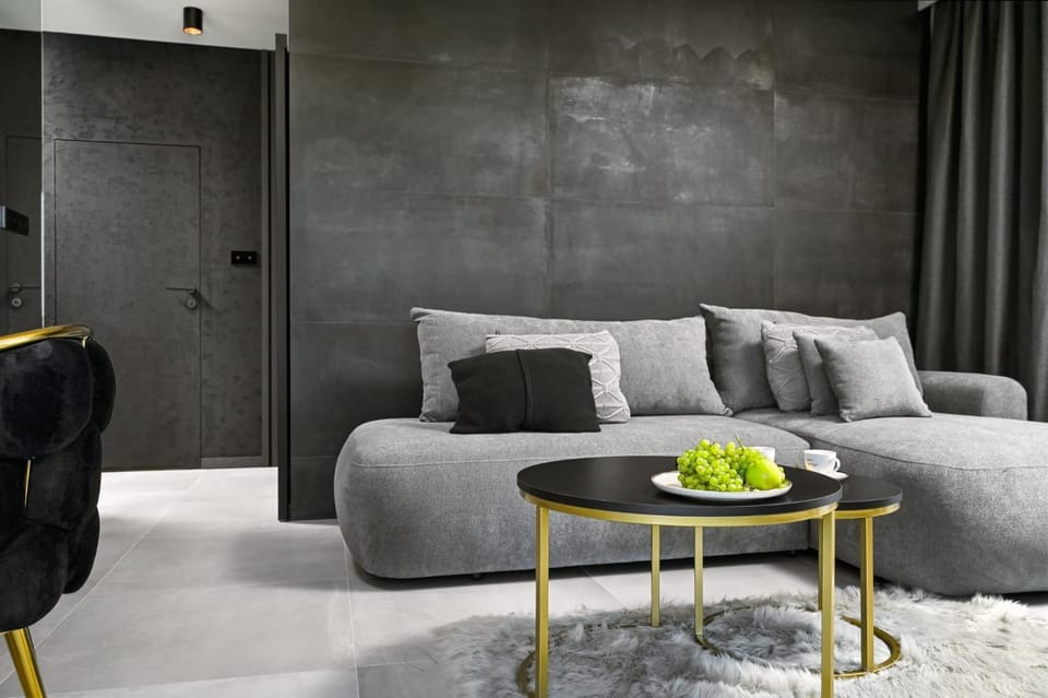 Black&Gold Apartament Apartment in Masovian Voivodeship