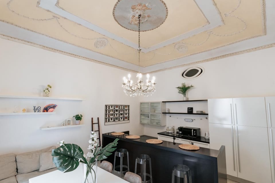 Four Luxury Art Apartment in Palermo