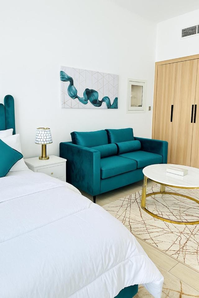 Bed, Seating area, Bedroom, wardrobe