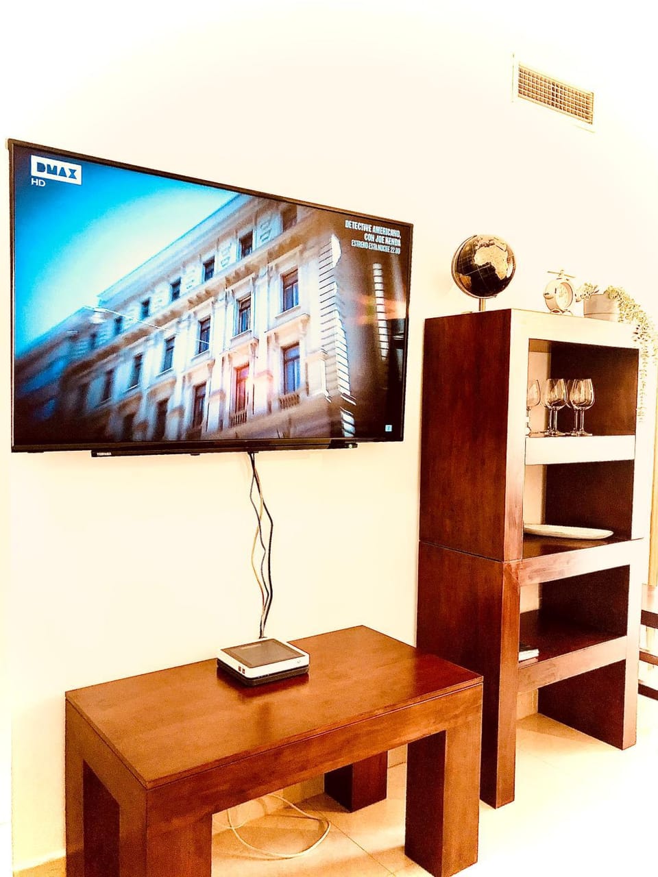 Communal lounge/ TV room, TV and multimedia, hair dresser
