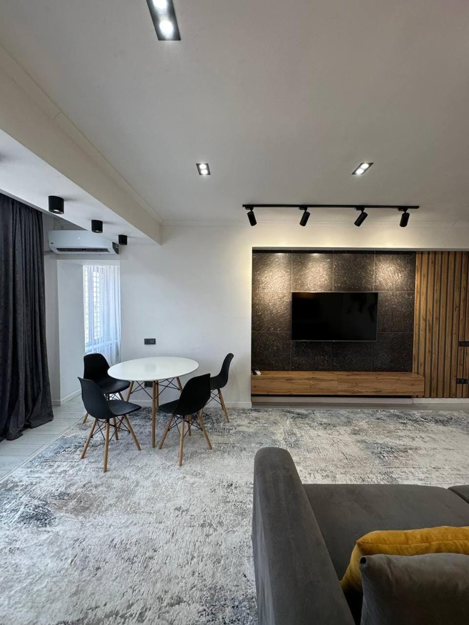 TV and multimedia, Living room, Seating area