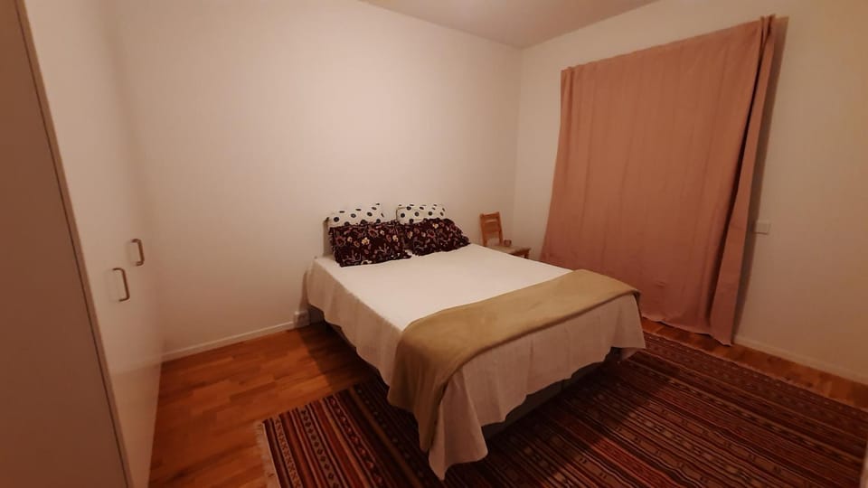 Bed, Night, Photo of the whole room, Bedroom, wardrobe