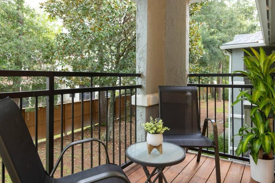 Patio, Day, View (from property/room), Balcony/Terrace, Garden view