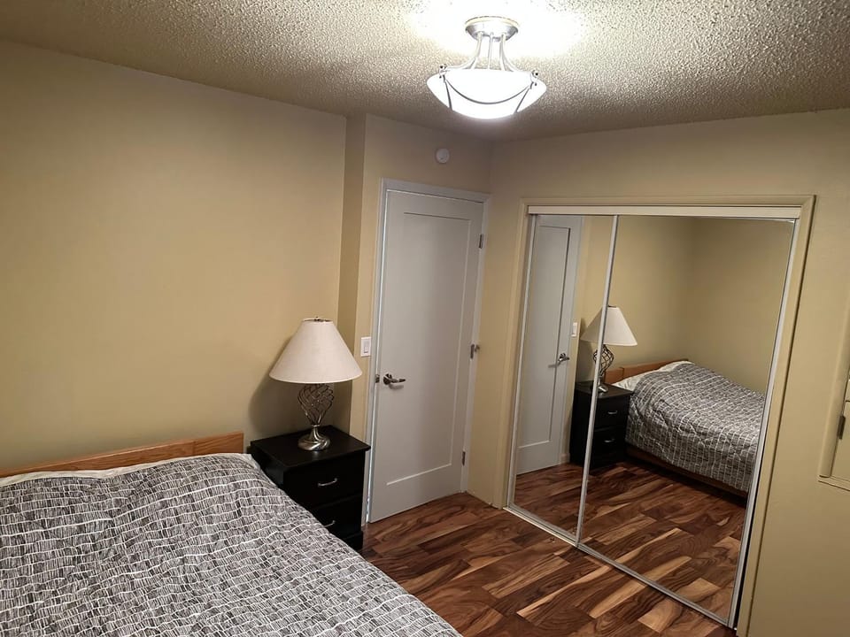 Bed, Bedroom, wardrobe