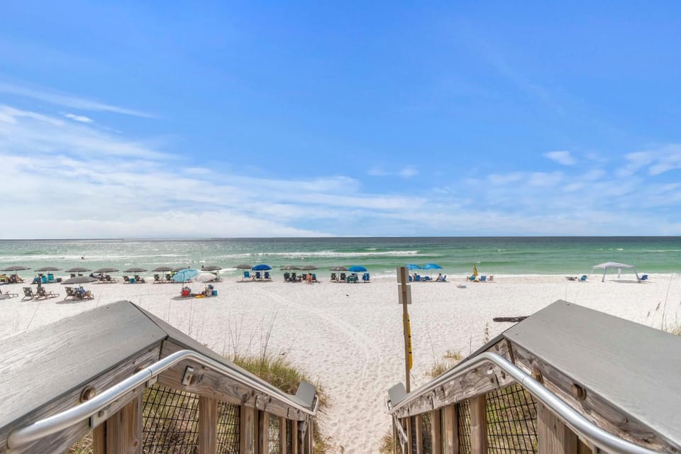 Periwinkle Paradise House in Pensacola Beach