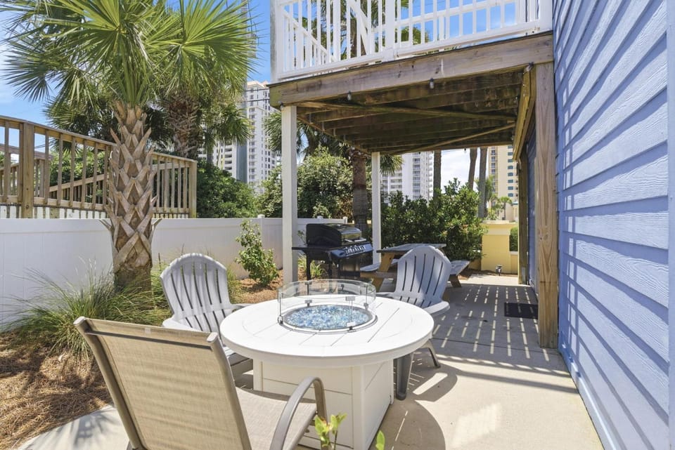 Periwinkle Paradise House in Pensacola Beach