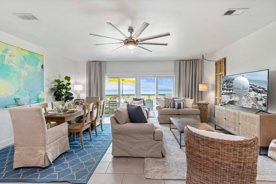 Coastal Kiwi House in Pensacola Beach