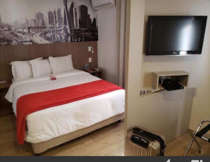 245Apartamento top itaim bibi com vaga de garagem Apartment in Sao Paulo City