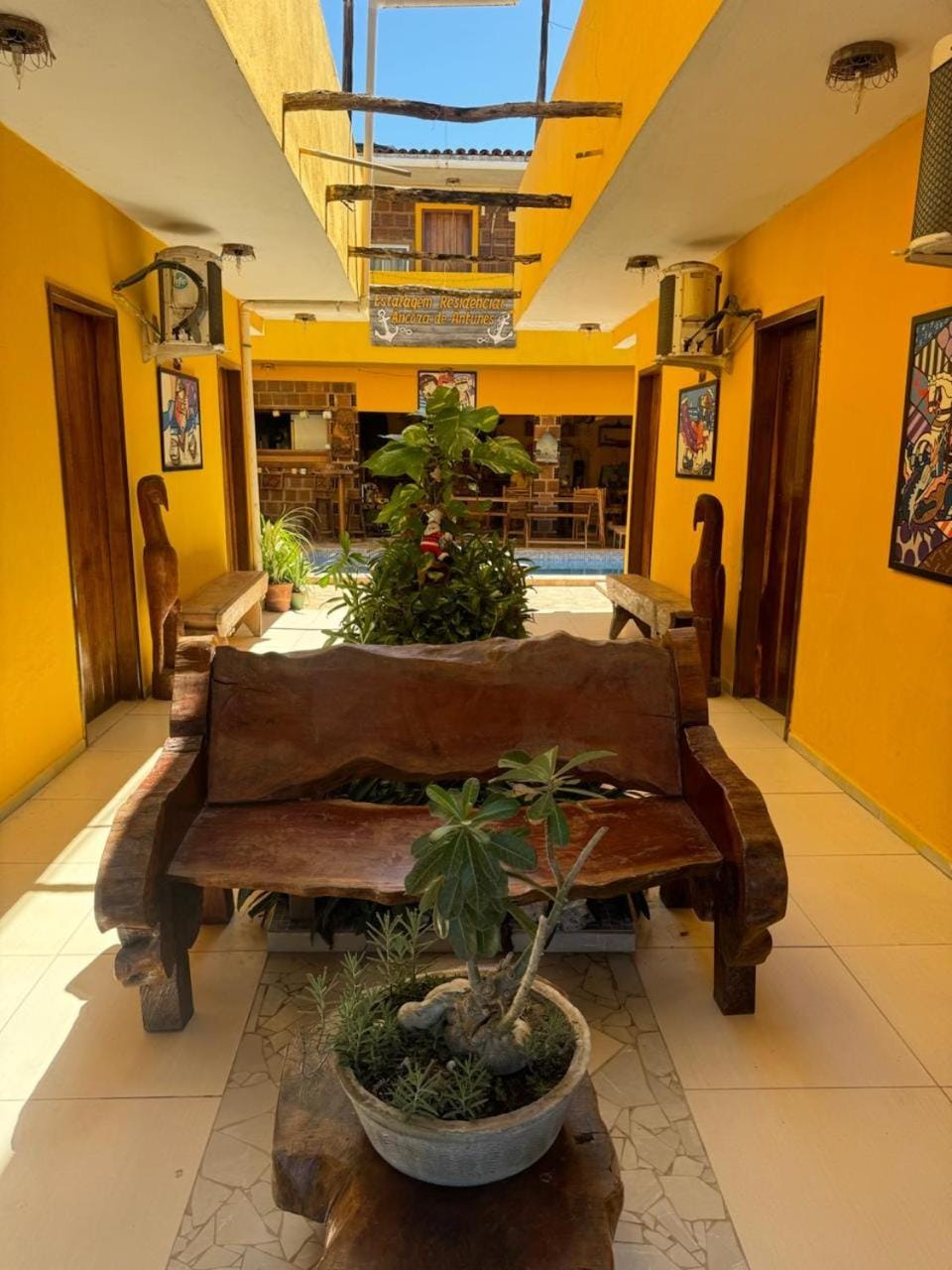 Property building, Seating area