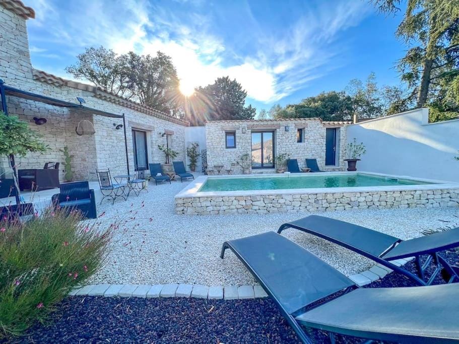 Mas de charme à 8kms d'Uzes Villa in Provence
