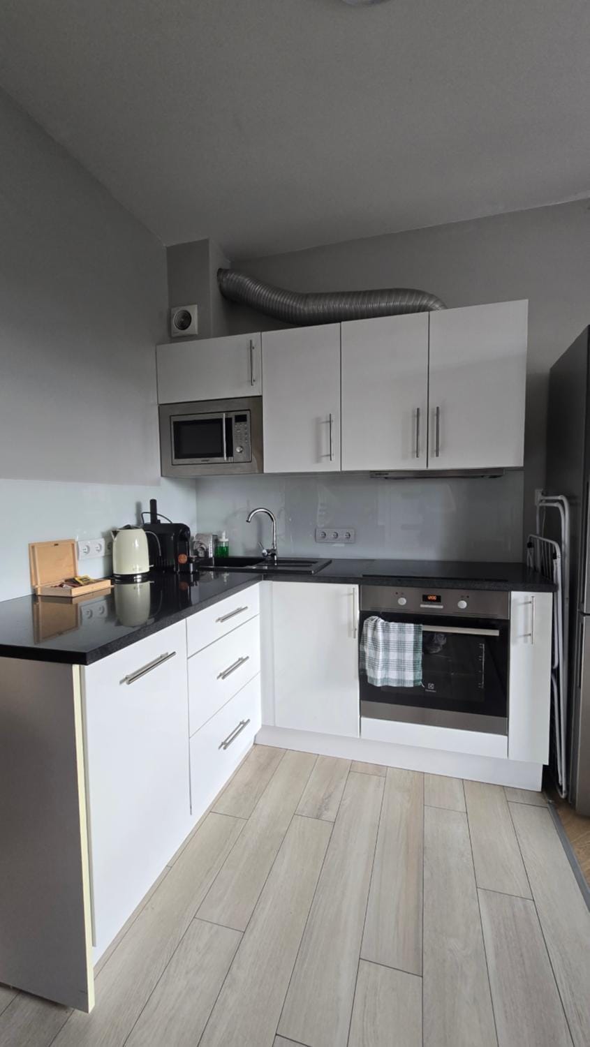 Coffee/tea facilities, Kitchen or kitchenette, dishwasher, oven, pet friendly, stove