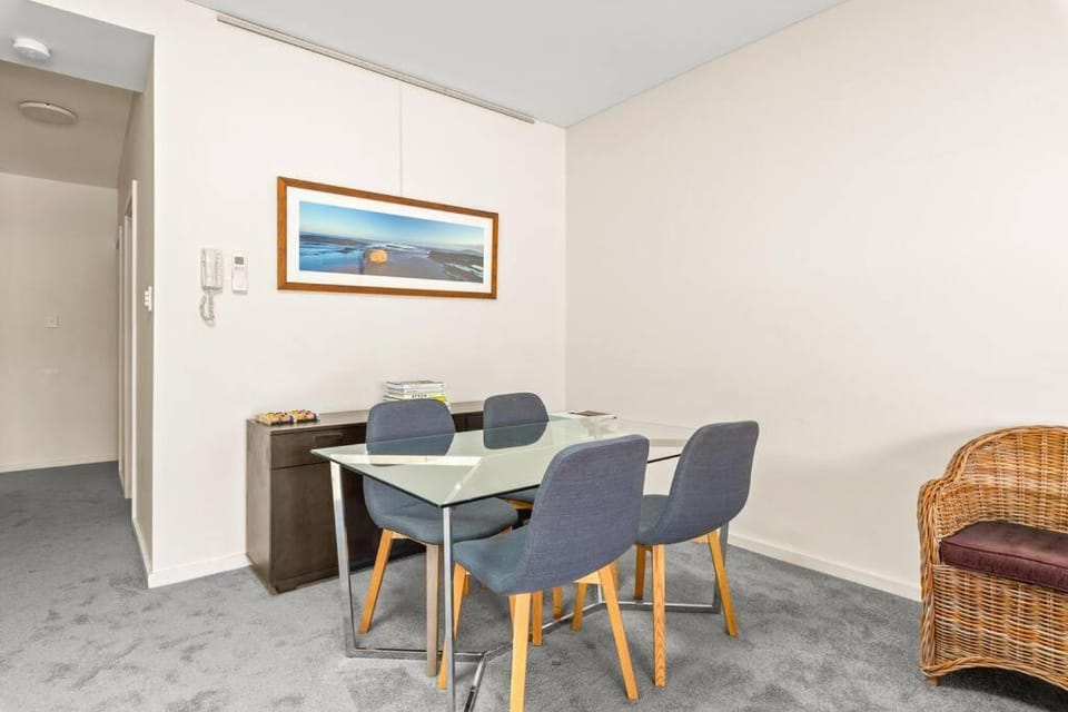 Surf at Avalon Beach and Laze on the Private Terrace Apartment in Pittwater Council