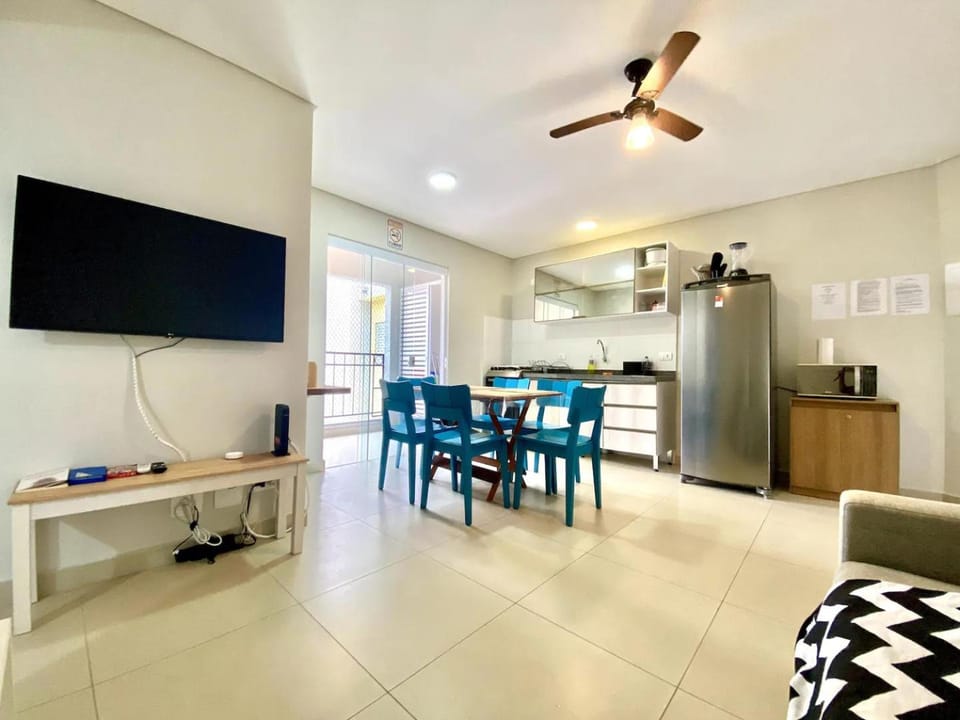 Communal lounge/ TV room, TV and multimedia, Kitchen or kitchenette, Living room