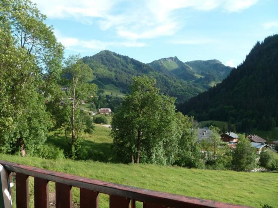 Charmant T3 à Châtel avec balcon, proche centre et remontées mécaniques, 6 personnes - FR-1-676-10 Apartment in Châtel