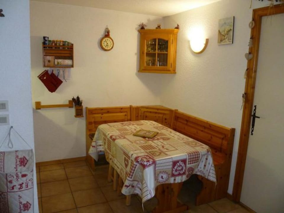 Appartement 2 pièces cosy, 5 pers, terrasse sud, proche des remontées, parking inclus, WiFi en option - FR-1-676-51 Apartment in Châtel