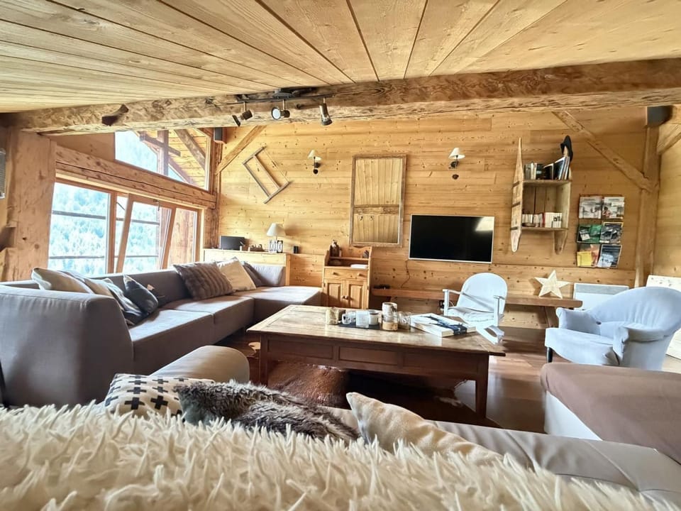 Chalet 4 pièces, 8 pers., Wifi, Parking, Châtel - FR-1-676-43 Apartment in Châtel