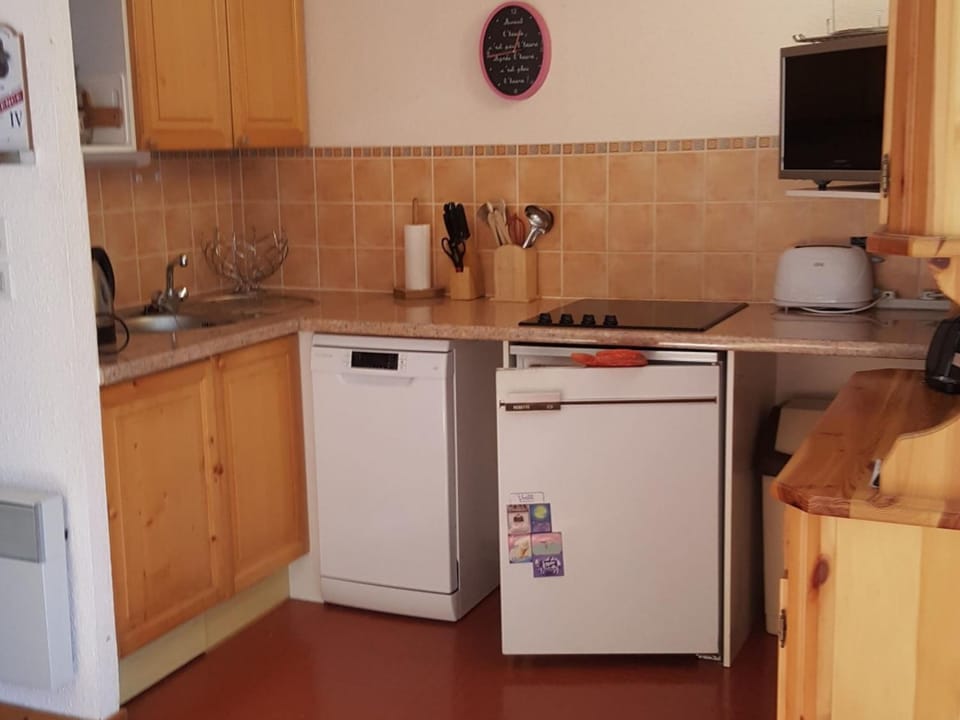 Charmant 3 pièces à Châtel avec balcon, proche pistes et navettes, pour 6 personnes - FR-1-676-62 Apartment in Châtel