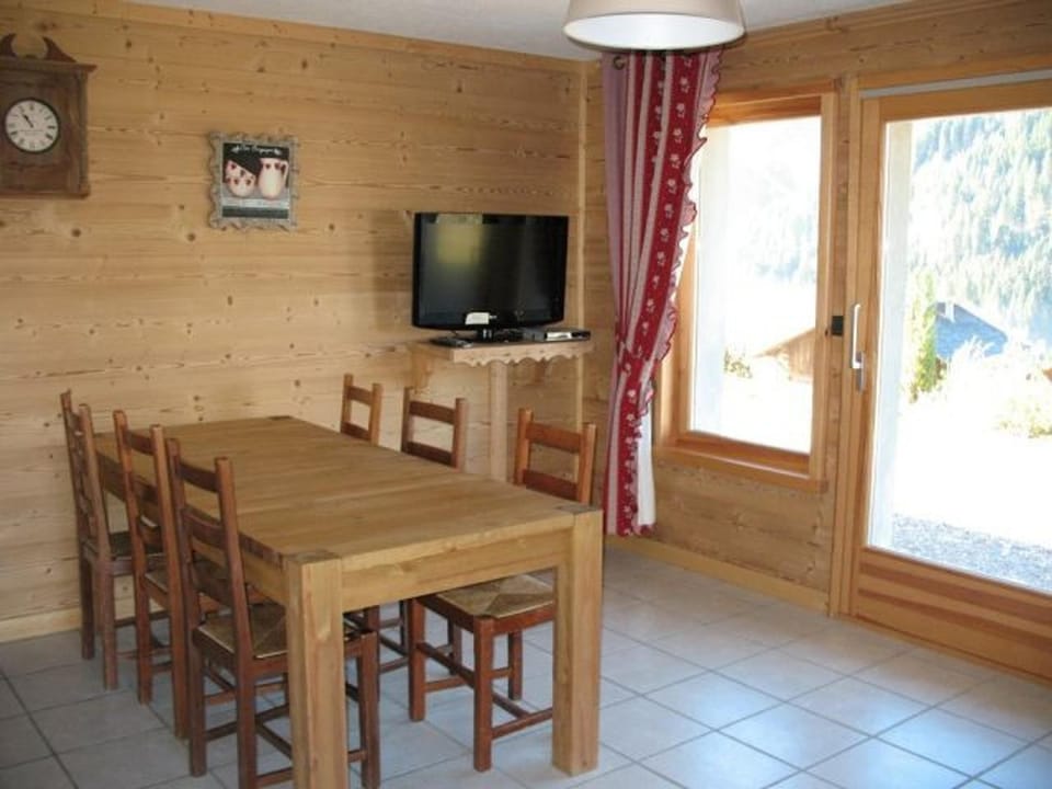 Chalet 3 pièces à Châtel, 6 pers., animaux admis, parking - FR-1-676-63 Apartment in Châtel