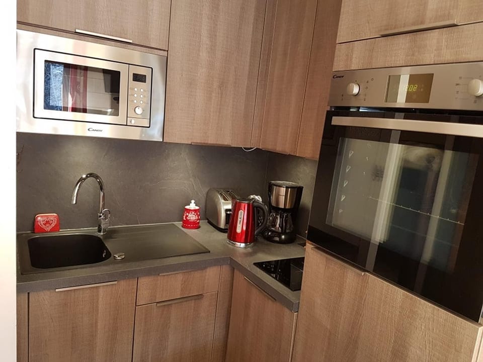 Studio cosy pour 4 personnes avec balcon et WIFI à Châtel Apartment in Châtel