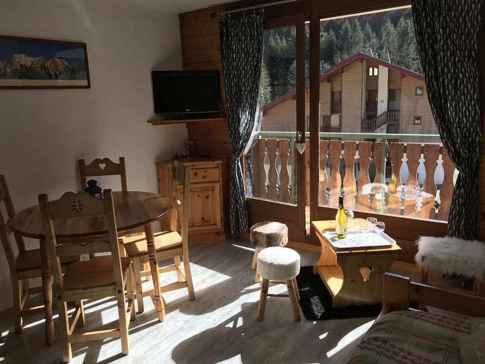 Chalet à Châtel, Proche des Pistes, 5 Pers, Parking Inclus Apartment in Châtel