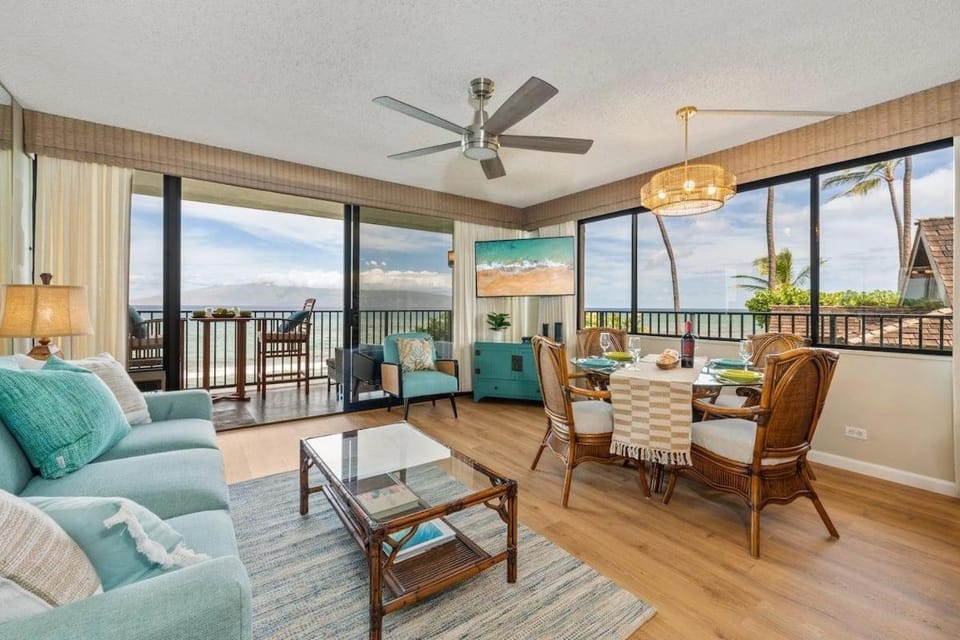 Papakea L208 · PK L208 True Oceanfront 1BD with stunning sunset House in Kaanapali