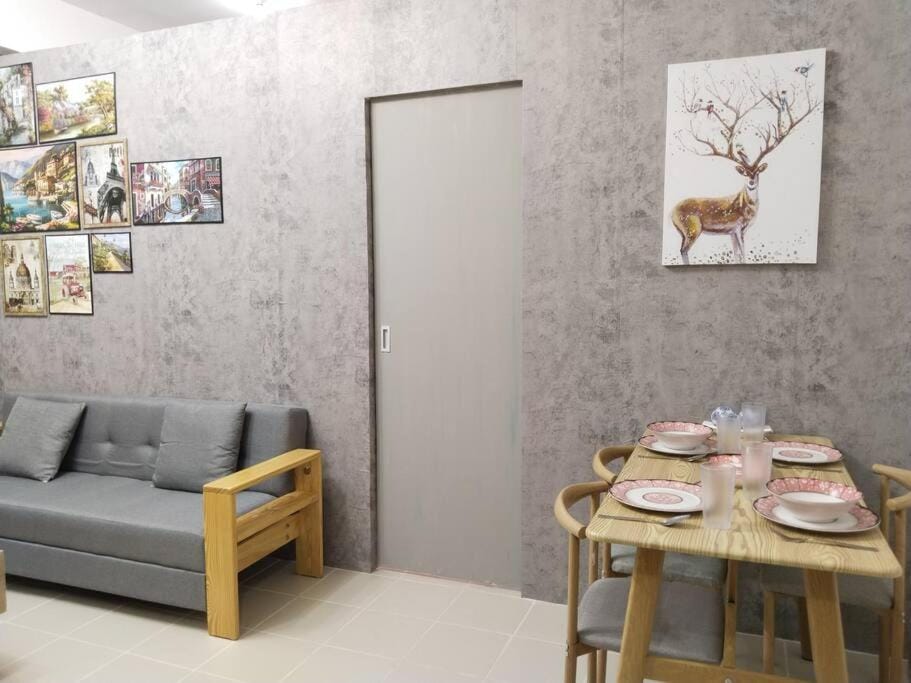 C226 Place at SMDC Cheer Residences by Lee Portum Apartment in Region of Manila