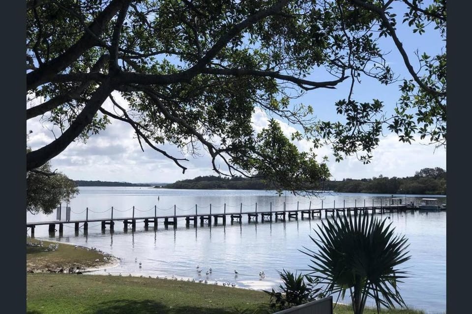 Nearby landmark, Day, Natural landscape, Lake view, River view