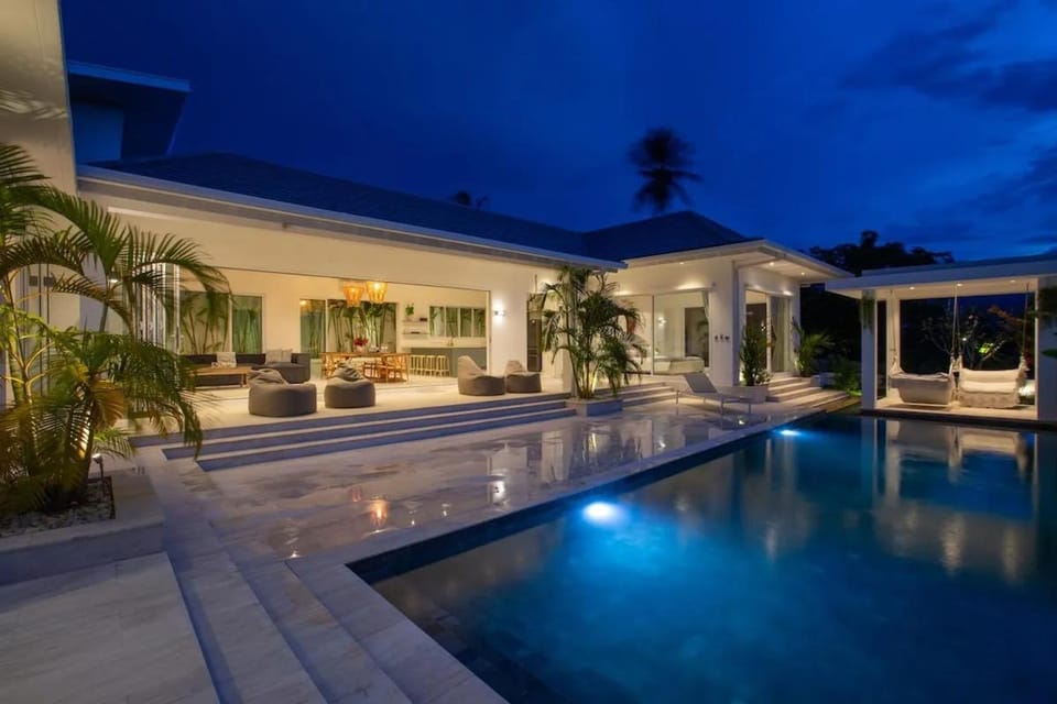 Patio, Swimming pool